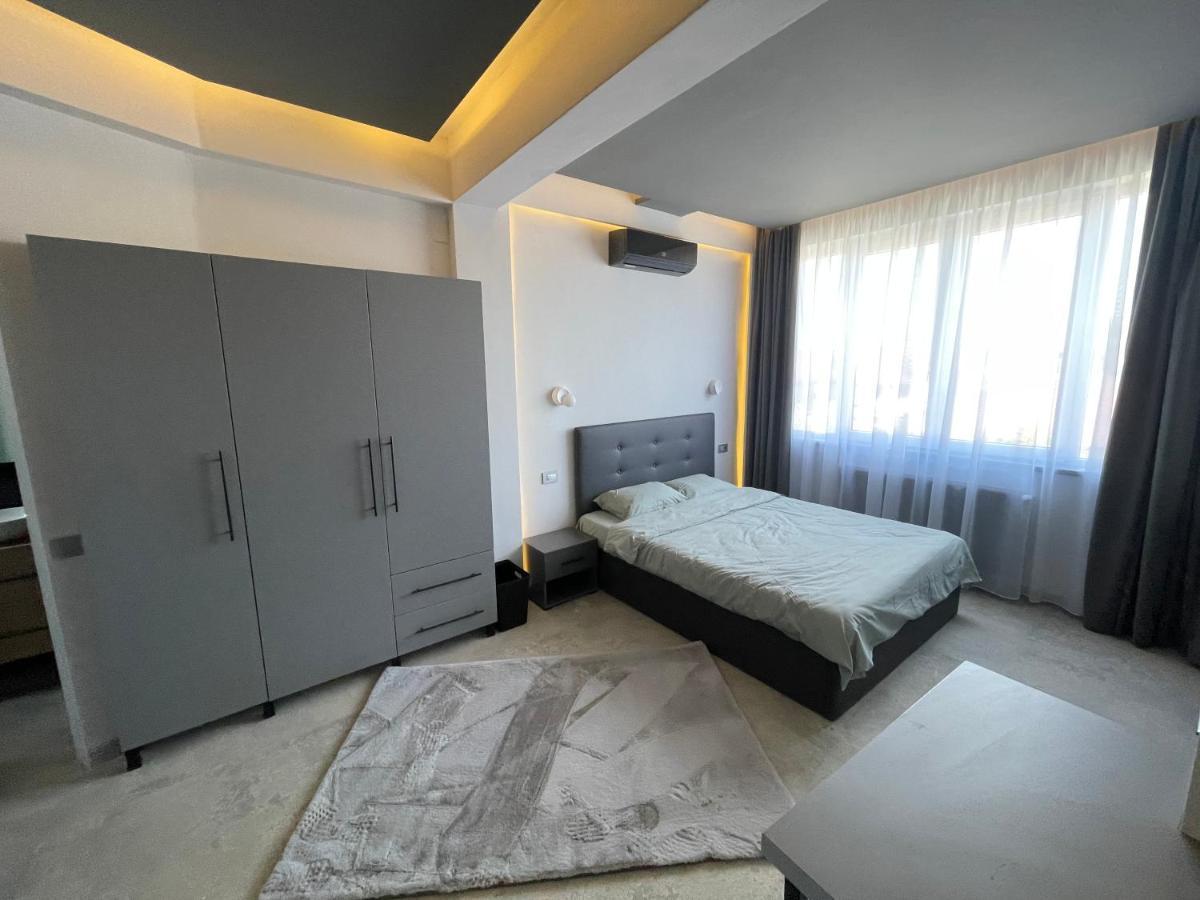 Engels Apartment Клуж-Напока Екстериор снимка